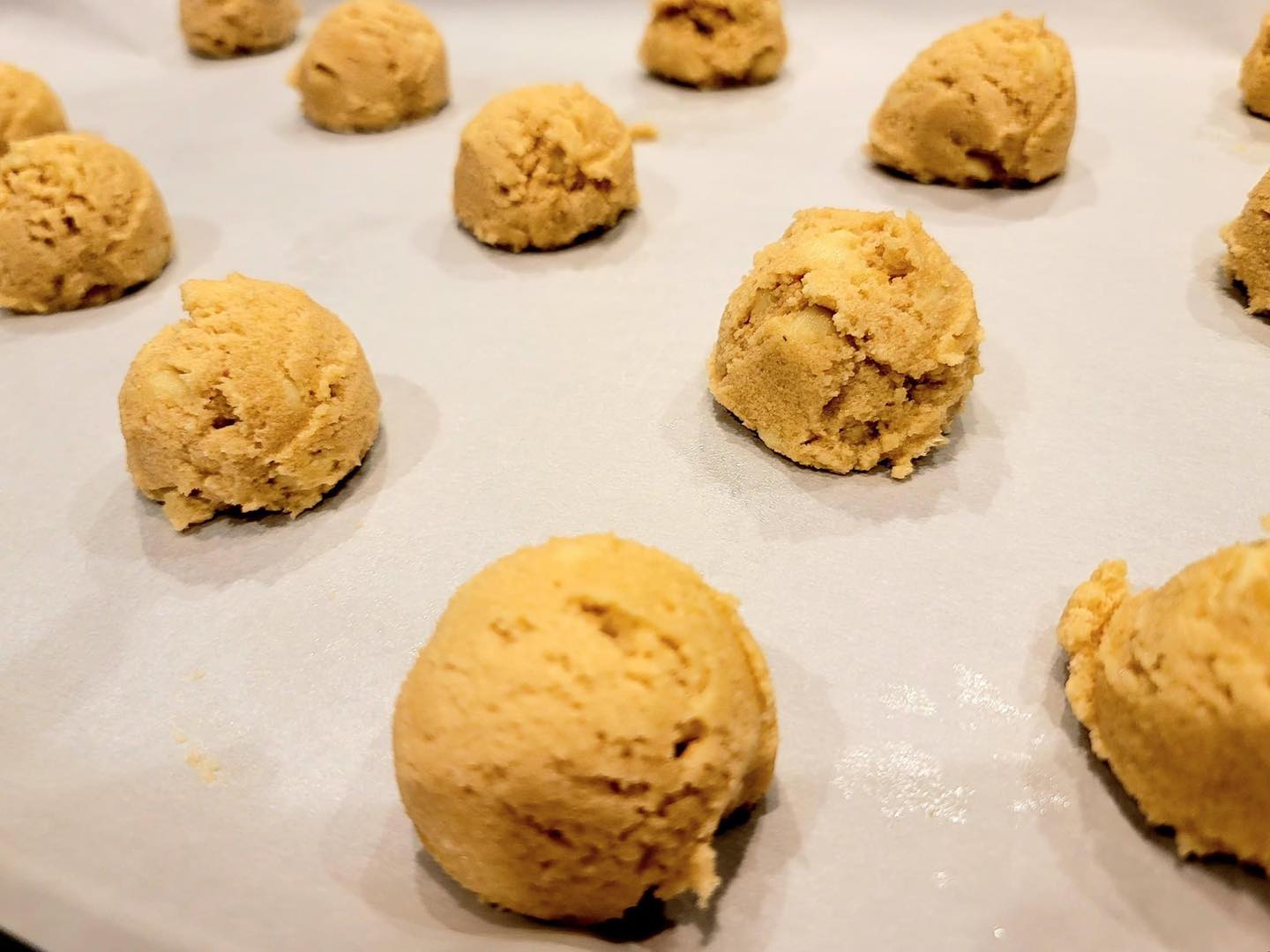 White Chocolate Macadamia Nut Cookies